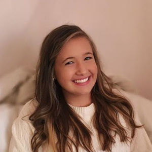 Meet your Posher, Isabella